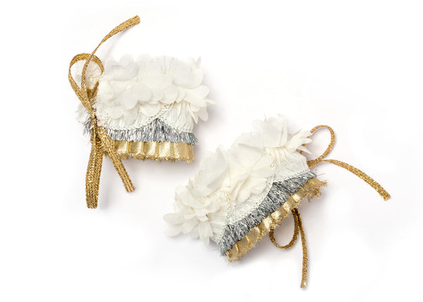 Modern Queen Kids Ruffled Cuffs *RENTAL*